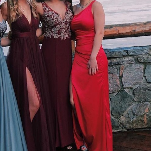 Prom Dress!! - Picture 1 of 4